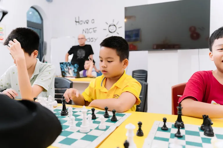 Lớp học cờ vua thiếu nhi tại CLB Athena Đà Nẵng — ảnh 4