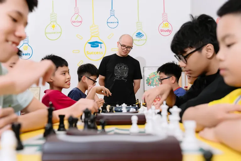 Lớp học cờ vua thiếu nhi tại CLB Athena Đà Nẵng — ảnh 10
