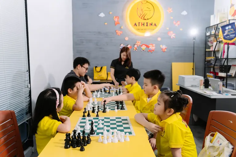Lớp học cờ vua thiếu nhi tại CLB Athena Đà Nẵng — ảnh 50