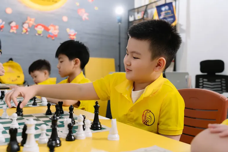 Lớp học cờ vua thiếu nhi tại CLB Athena Đà Nẵng — ảnh 54