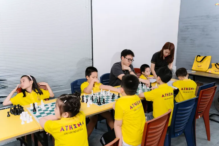 Lớp học cờ vua thiếu nhi tại CLB Athena Đà Nẵng — ảnh 58