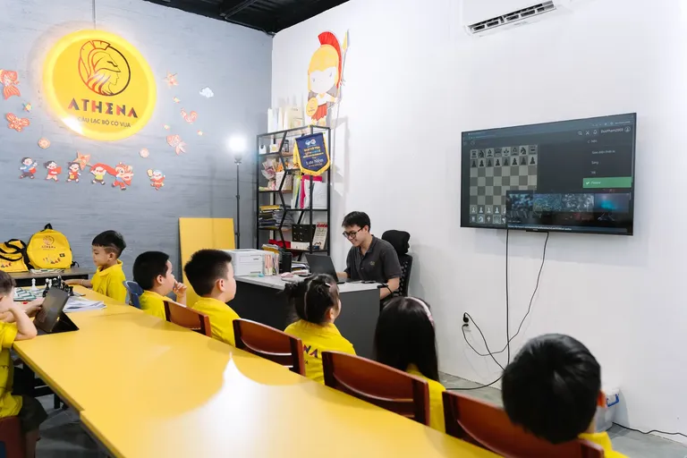 Lớp học cờ vua thiếu nhi tại CLB Athena Đà Nẵng — ảnh 71
