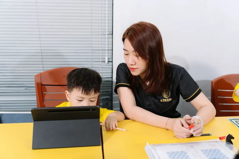 Lớp học cờ vua thiếu nhi tại CLB Athena Đà Nẵng — ảnh 78
